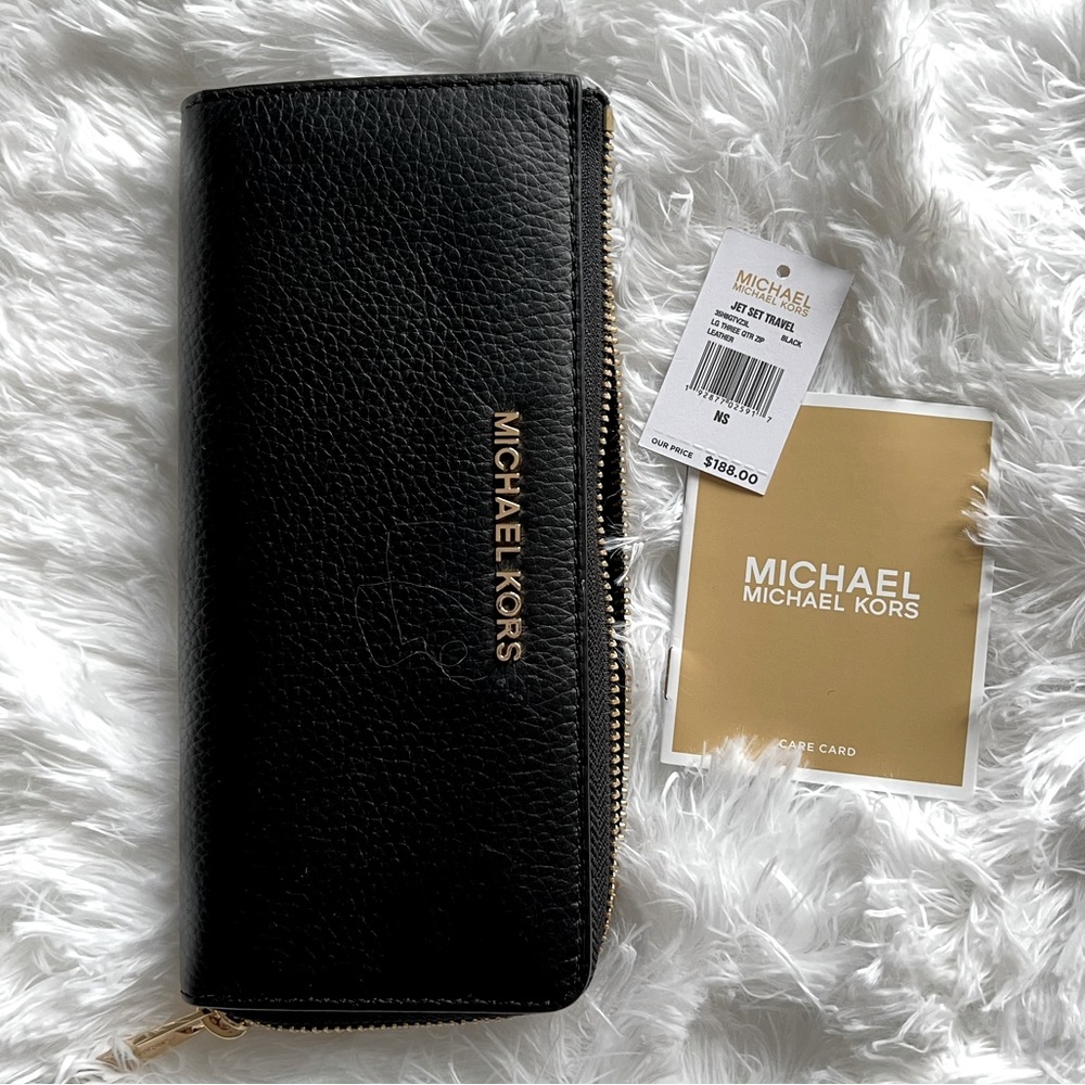 NWT Michael Kors Jet Set Wallet